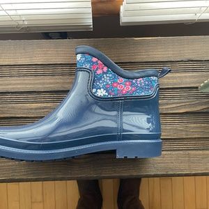 Cute Garden Boot in Blue